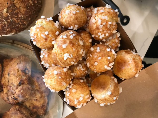 Chouquettes box
